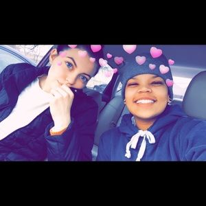 Meet your Posher, Denae